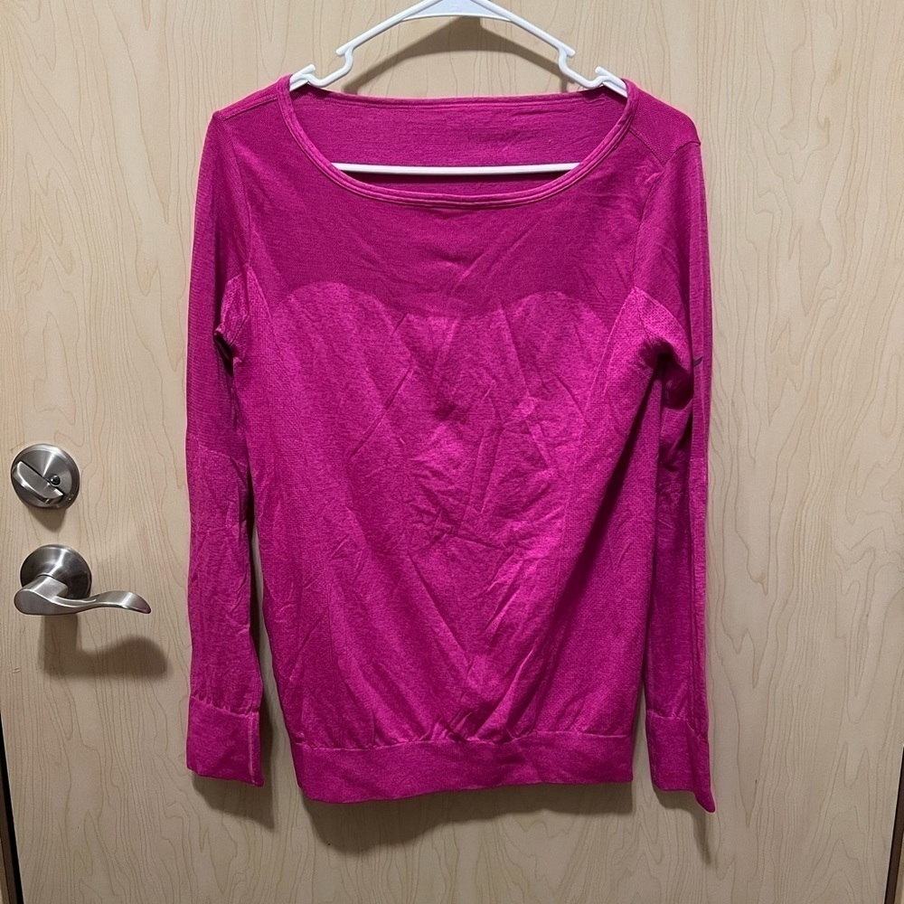 Womens nike long sleeve top